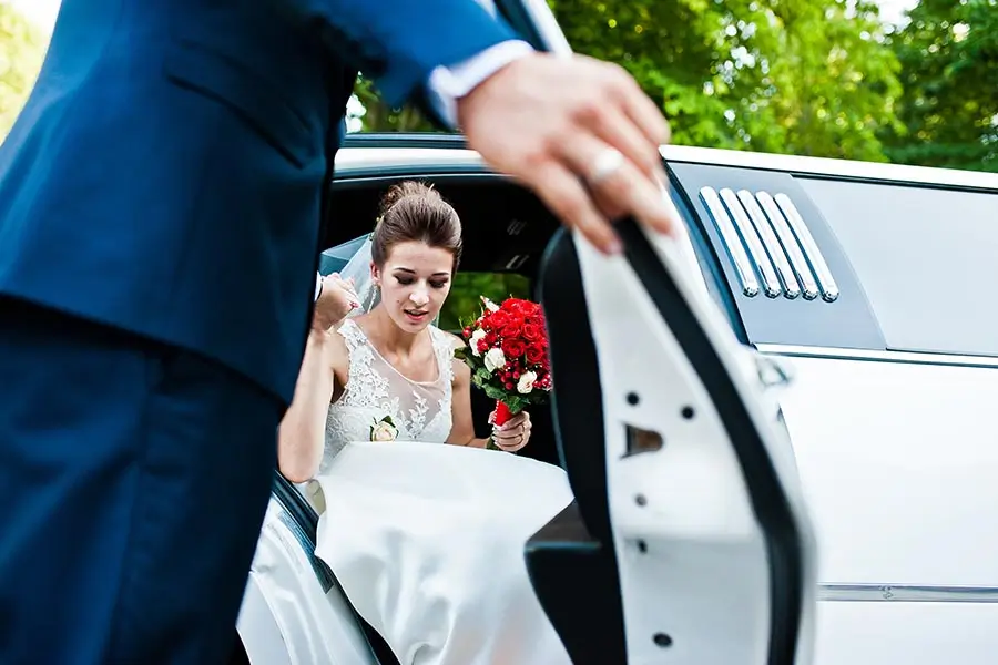 Luxury Wedding Limo Services in West Palm Beach FL