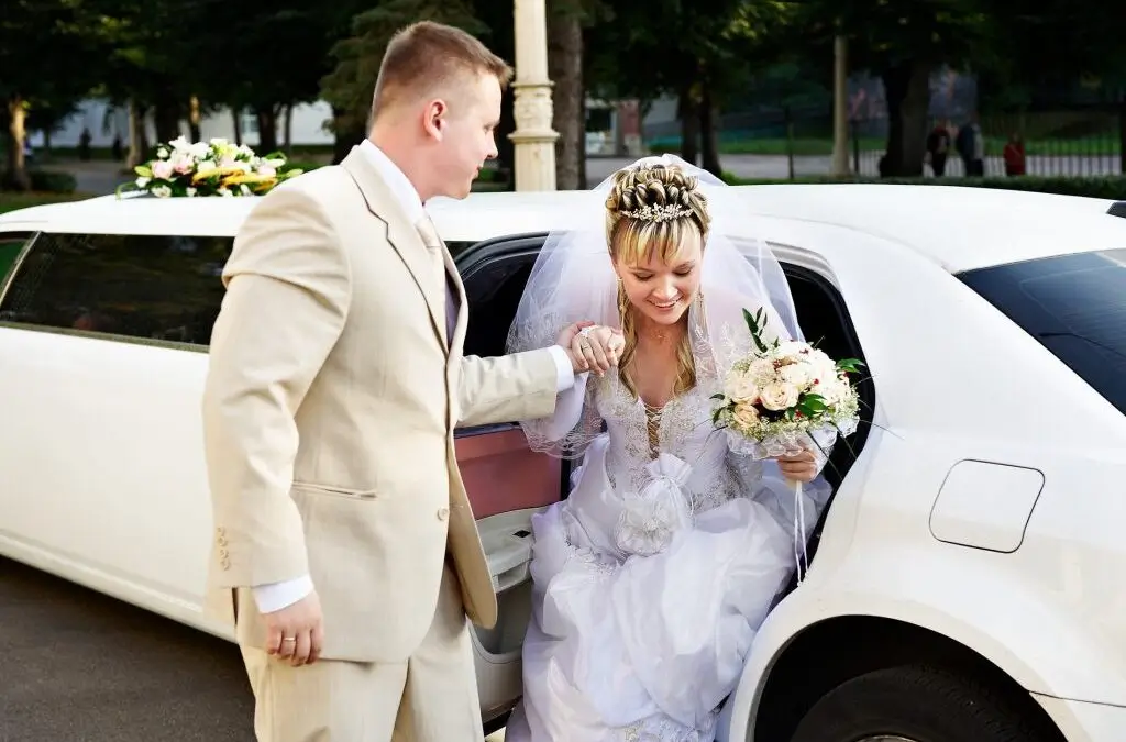 Luxury Wedding Limo Services in West Palm Beach FL